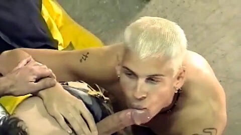 Queer, marky, amateur blowjobs